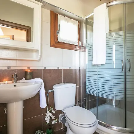 Inuit || Luxury Pool Villa, Sani Kassandria